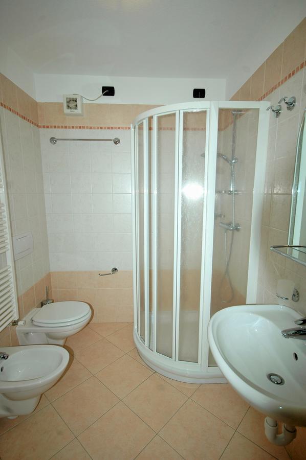 ליביניו Chalet Li Baita Genny מראה חיצוני תמונה